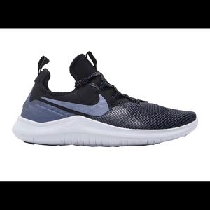 Nike Free TR8